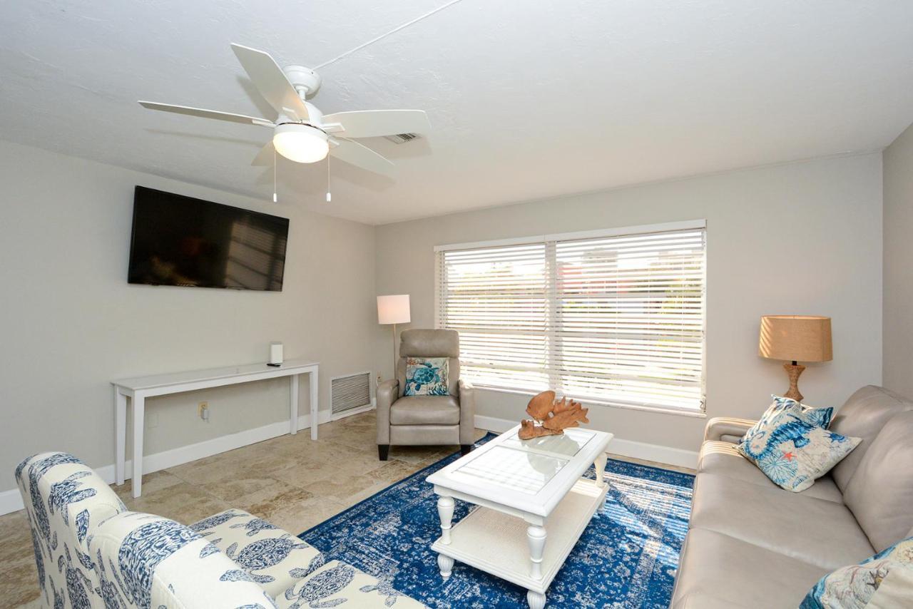 Canal 311 - Right In Siesta Key Village! Sarasota Exteriör bild