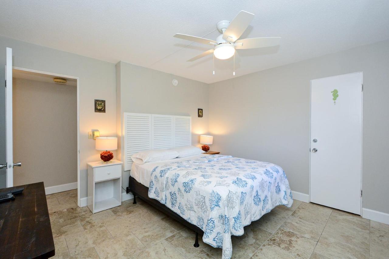 Canal 311 - Right In Siesta Key Village! Sarasota Exteriör bild
