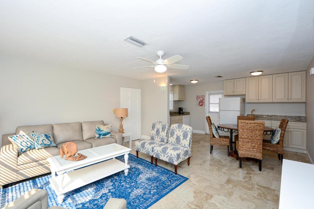 Canal 311 - Right In Siesta Key Village! Sarasota Exteriör bild